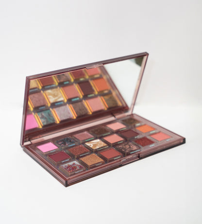 THE DYNASTY PALETTE